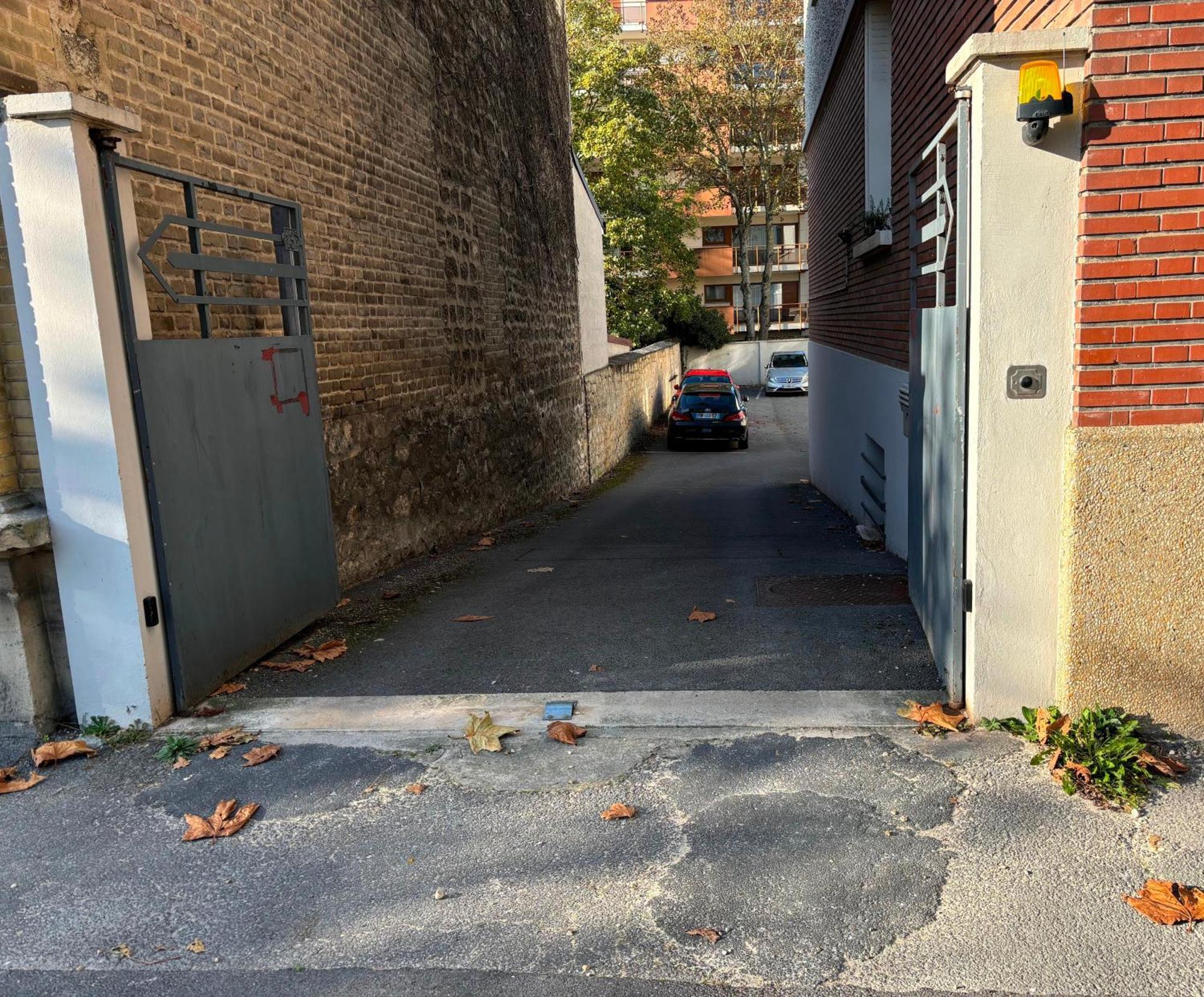 Le Seize - Parking Prive Lejlighed Châlons-en-Champagne Eksteriør billede